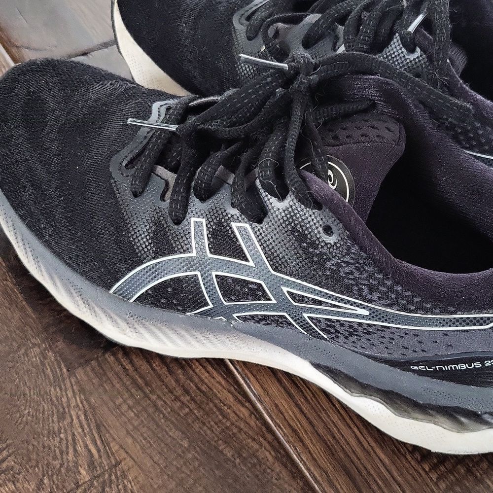 Women's ASICS 36 - Picture 3 of 5